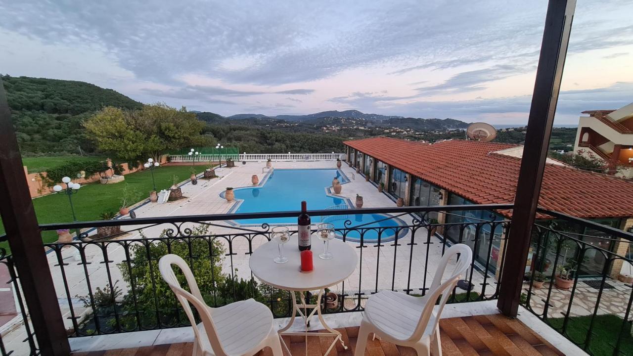 Villa Voula Agios Stefanos Avliotes  Екстер'єр фото